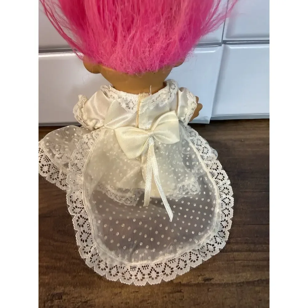 VTG Russ Berrie Pink Hair Bride Troll Doll 18315 White Lace Wedding Dress